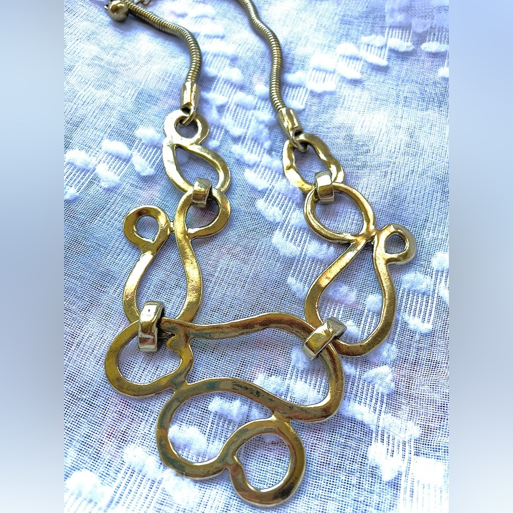 Vintage Scroll Necklace ♥️